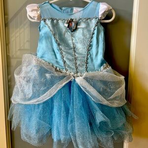 Disney Princess Cinderella Costume Dress Size 12-18 months Smoke Free Home